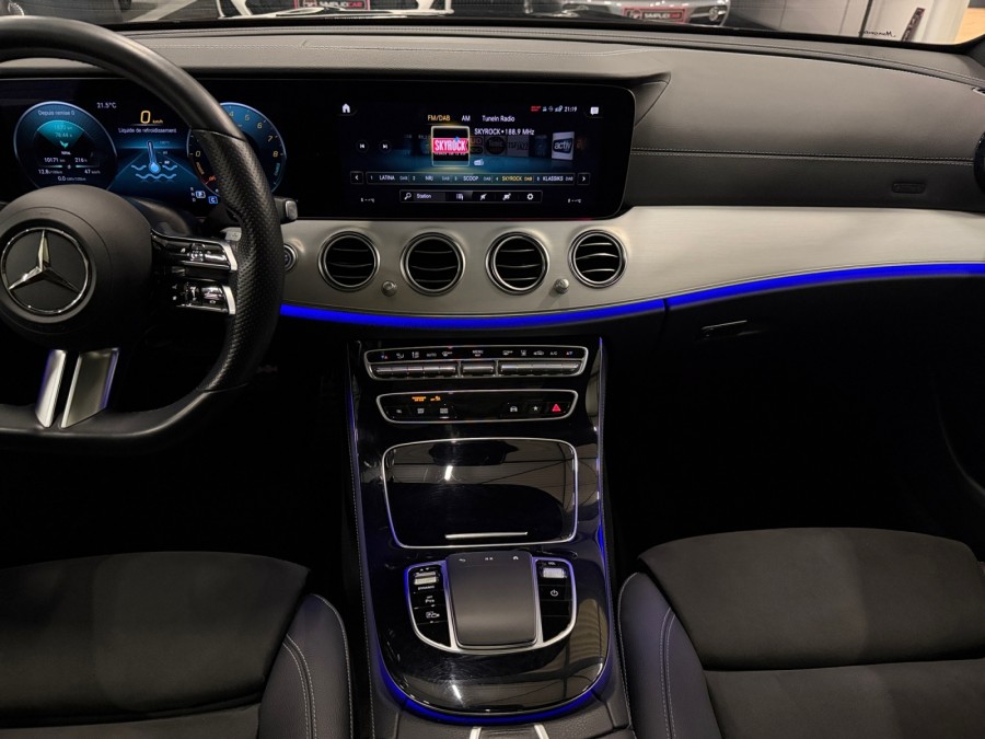MERCEDES d'occasion CLASSE E V E300 E AMG LINE BA de 2021 Andrezieux