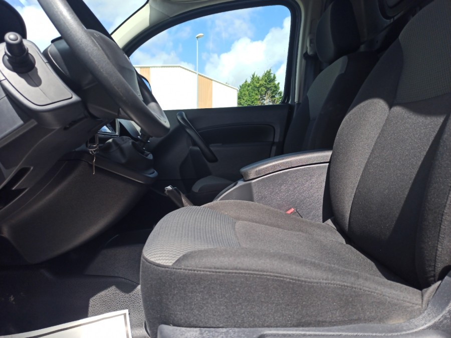 RENAULT d'occasion KANGOO DCI 80 de 2020 Brest (29)﻿