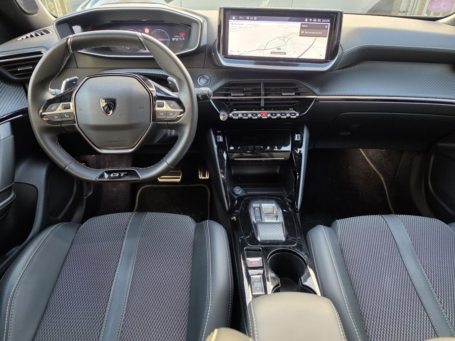 PEUGEOT d'occasion 2008 1.2 HYBRID 145 GT E-DCS de 2024 Lorient (56)﻿