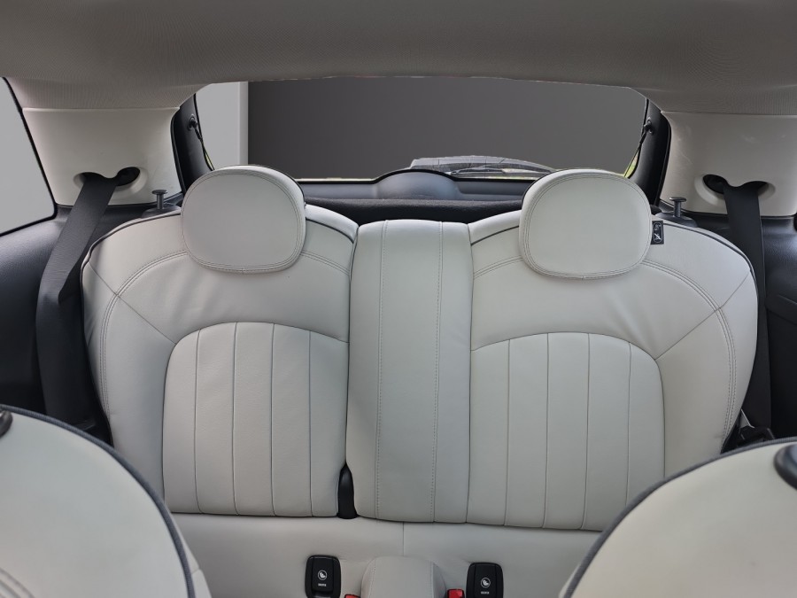 MINI d'occasion MINI COOPER SD 170 exquisite BVA8 de 2018 Le Puy en