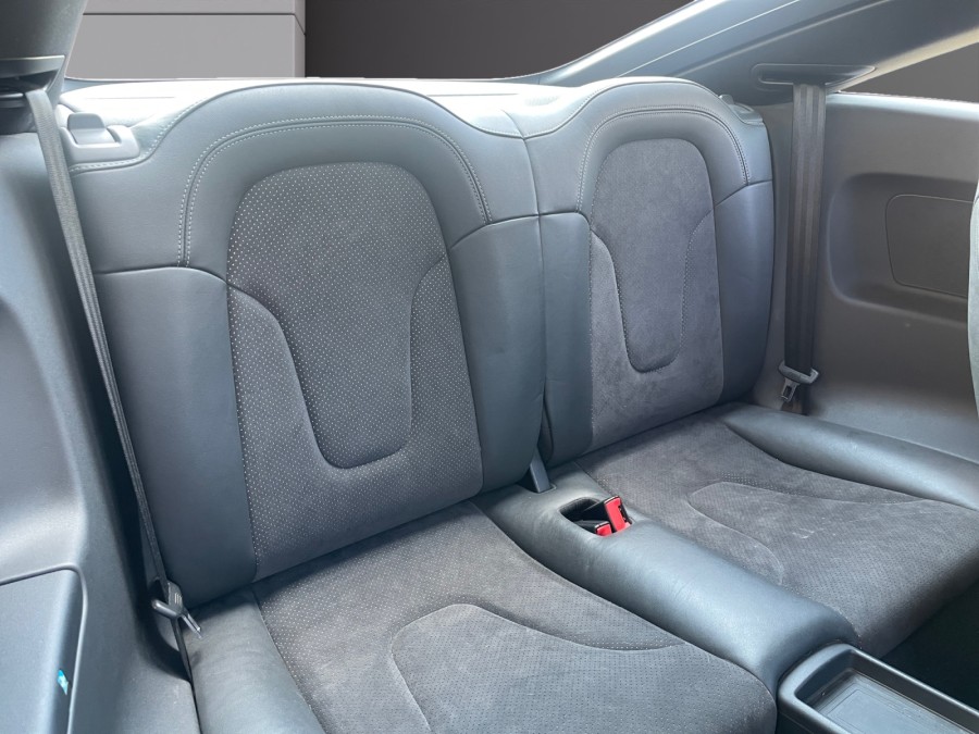 AUDI d'occasion TT 1.8 TFSI S Line de 2010 Royan (17)﻿