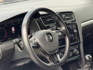 VOLKSWAGEN d'occasion GOLF 1.0 TSI 115 CONFORTLINE de 2019 Orleans