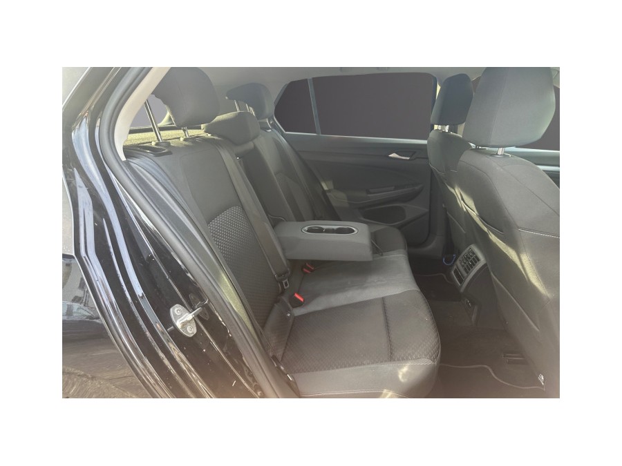 VOLKSWAGEN d'occasion GOLF VIII 1.0 E-TSI OPF 110 LIFE 1ST DSG de