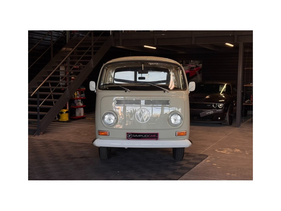 VOLKSWAGEN d'occasion COMBI T2 de 1969 Pau (64)﻿