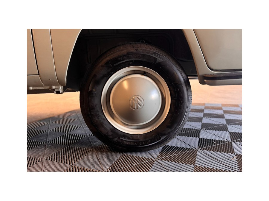 VOLKSWAGEN d'occasion COMBI T2 de 1969 Pau (64)﻿