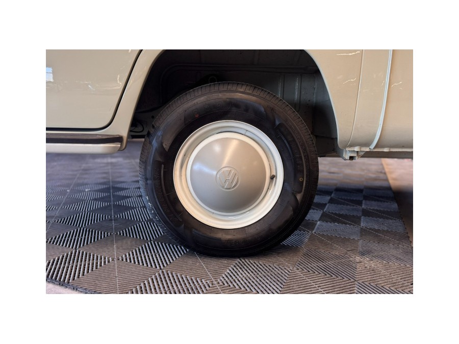 VOLKSWAGEN d'occasion COMBI T2 de 1969 Pau (64)﻿