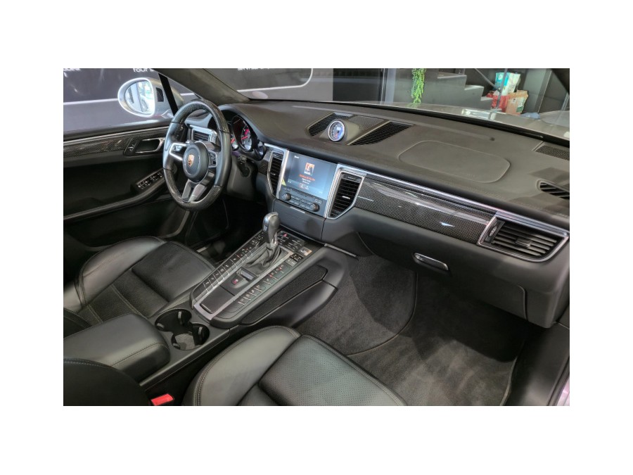 PORSCHE d'occasion MACAN 3.6 400 TURBO de 2017 Aix Les Bains (73)﻿