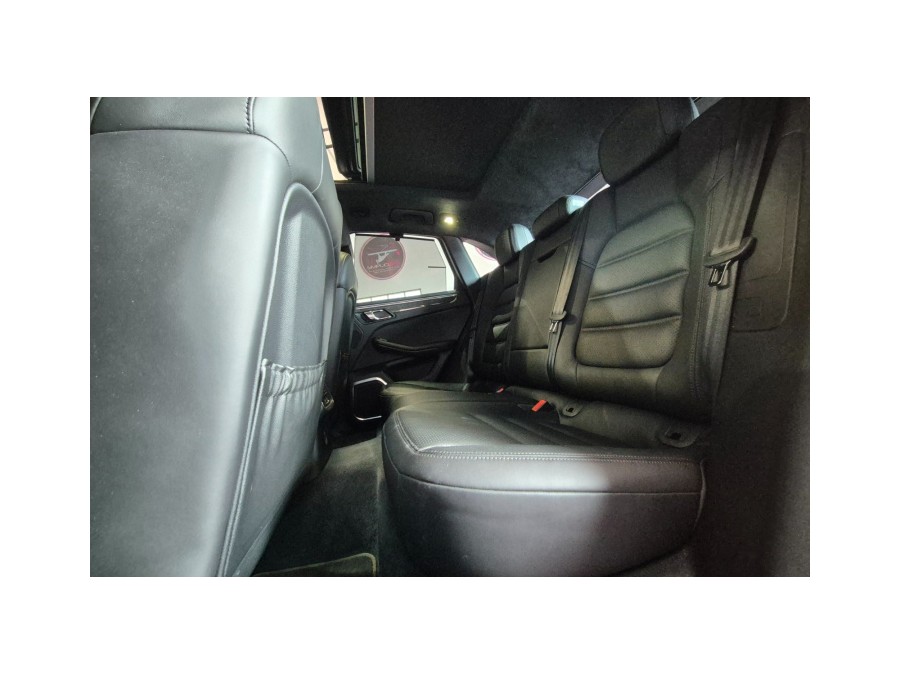 PORSCHE d'occasion MACAN 3.6 400 TURBO de 2017 Aix Les Bains (73)﻿