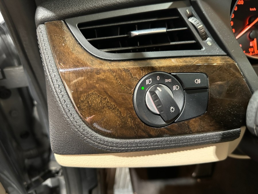 BMW d'occasion Z4 28I S-DRIVE PURE DESIGN de 2012 Nancy (54)﻿