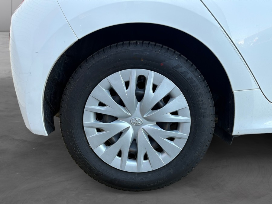 TOYOTA d'occasion YARIS 70 VVTI FRANCE BUSINESS de 2021 Méry Sur Oise