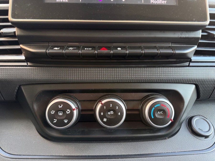 RENAULT d'occasion TRAFIC L1H1 2T8 2.0 BLUE DCI 110 ADVANCE de 2023