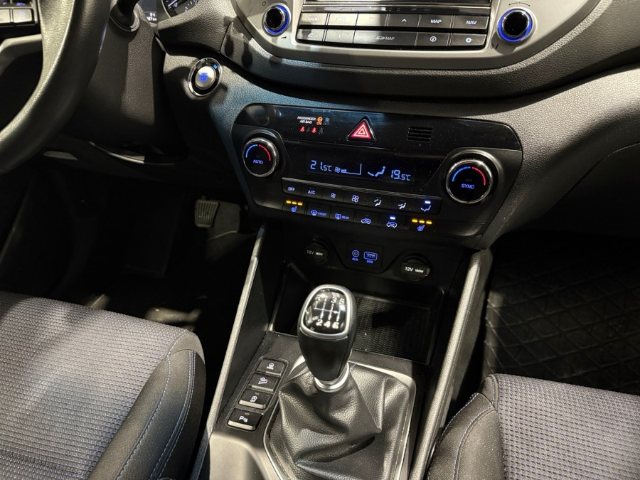 HYUNDAI d'occasion TUCSON 1.7 CRDI 115 Intuitive de 2017 Lyon Ouest