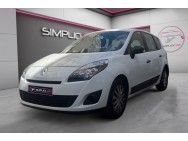 RENAULT d'occasion SCENIC 1.6 110 AUTHENTIQUE 5P de 2009 Le Raincy