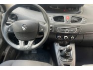RENAULT d'occasion SCENIC 1.6 110 AUTHENTIQUE 5P de 2009 Le Raincy