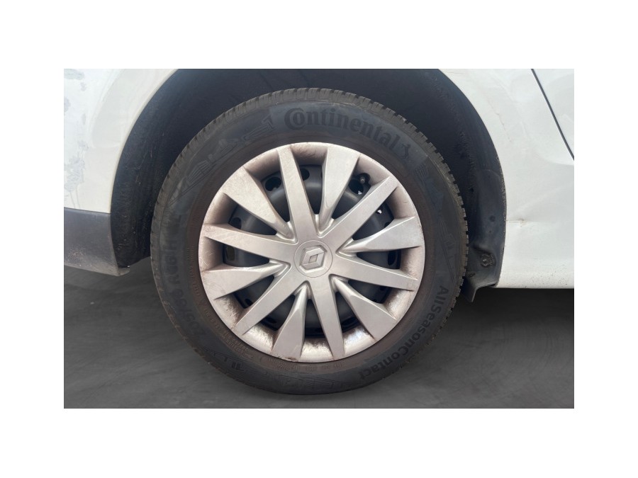 RENAULT d'occasion SCENIC 1.6 110 AUTHENTIQUE 5P de 2009 Le Raincy