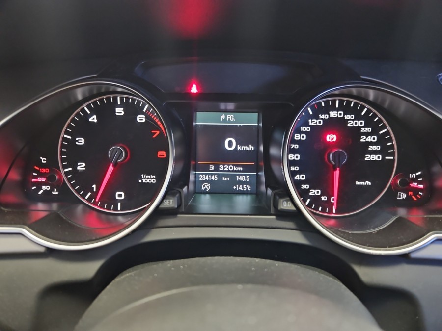 AUDI d'occasion A5 1.8 TFSI 170 Ambition Luxe de 2012 Amiens (80)﻿