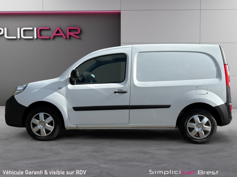 RENAULT d'occasion KANGOO 1.5 DCI 75 GENERIQUE de 2017 Brest (29)﻿