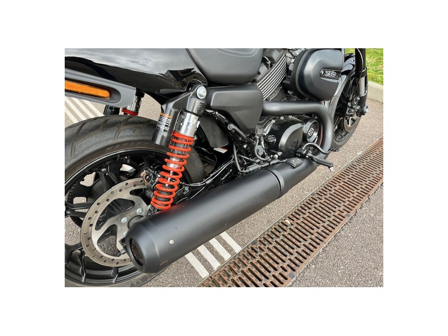 HARLEY DAVIDSON d'occasion STREETROD MOTO de 2020 Vernon (27)﻿