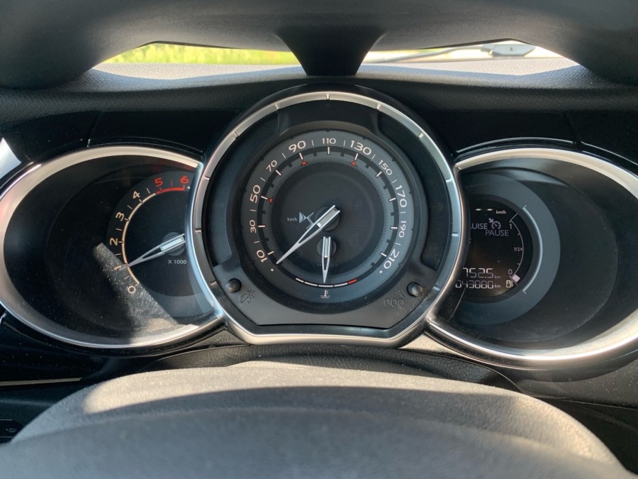 DS d'occasion DS3 1.6 BLUE HDI 100 CONNECTED CHIC de 2017 Perpignan