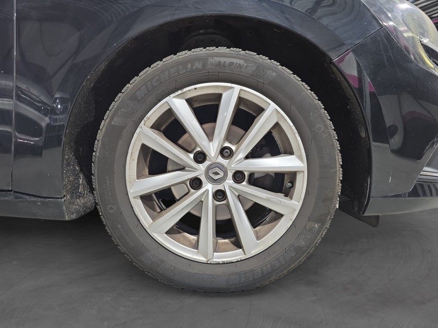 RENAULT d'occasion MEGANE TCE 100 ZEN de 2016 Meximeux (01)﻿