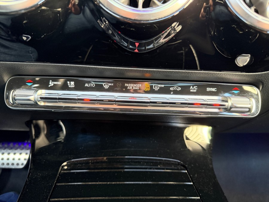 MERCEDES d'occasion CLASSE CLA II CLA 200 D AMG LINE 8G-DCT de 2021