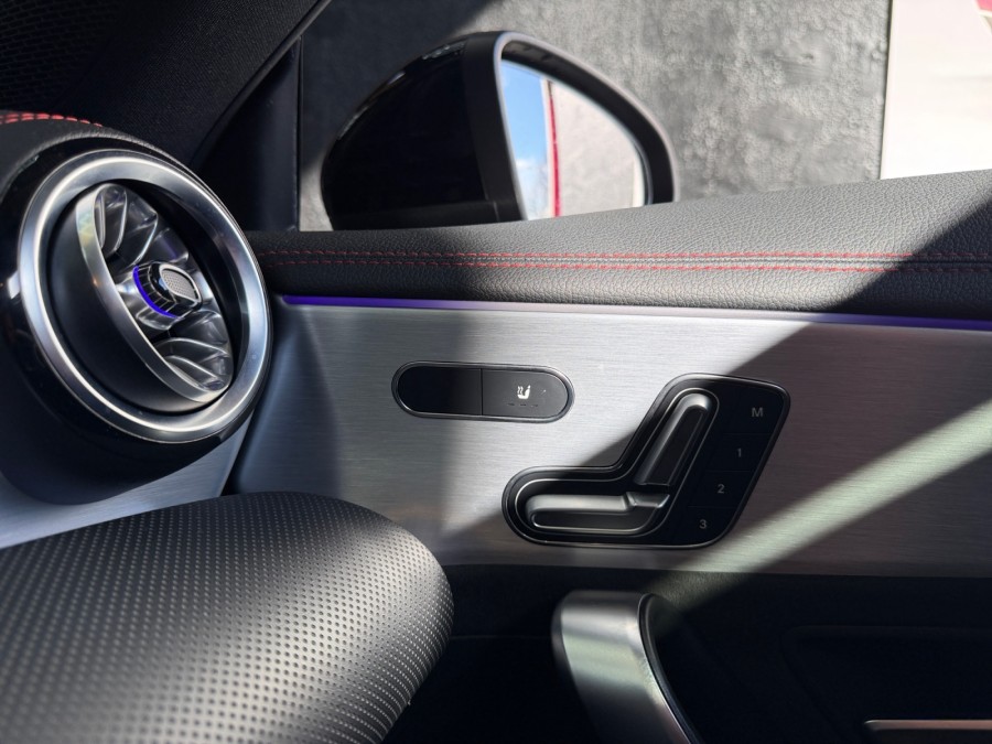 MERCEDES d'occasion CLASSE CLA II CLA 200 D AMG LINE 8G-DCT de 2021