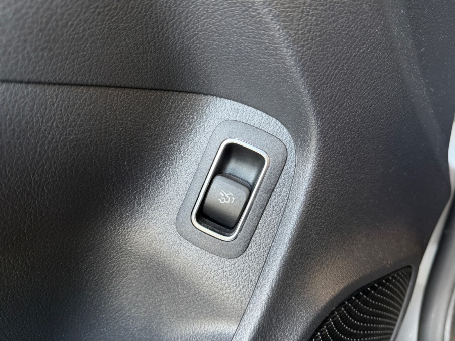 MERCEDES d'occasion CLASSE CLA II CLA 200 D AMG LINE 8G-DCT de 2021