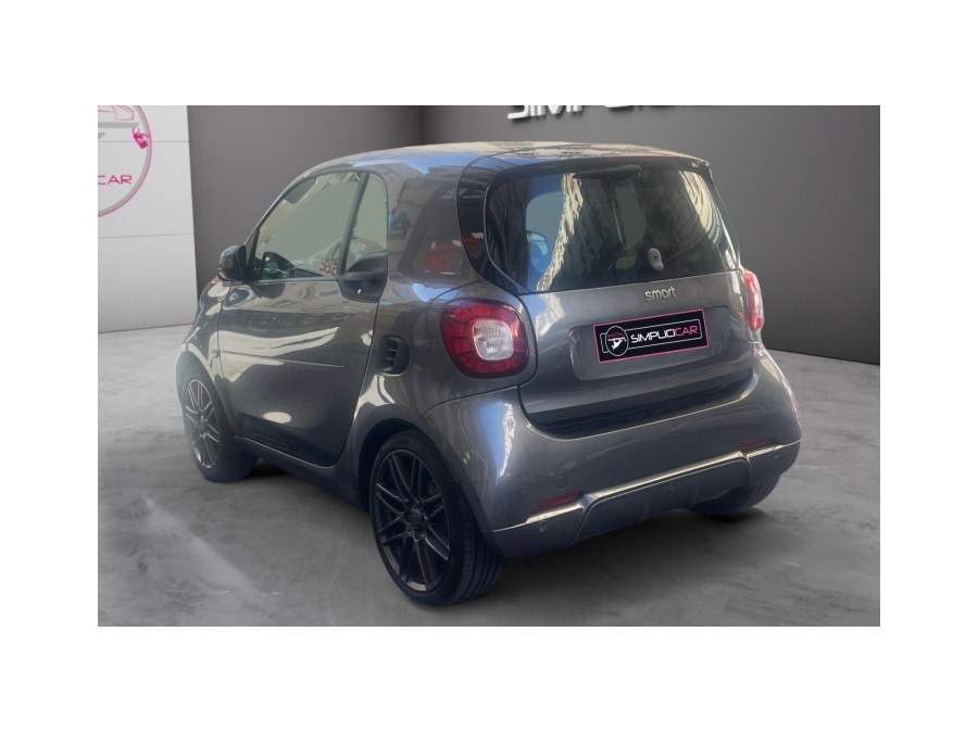 SMART d'occasion FORTWO 0.9 90 BUSINESS + de 2019 Paris 15 (75)﻿