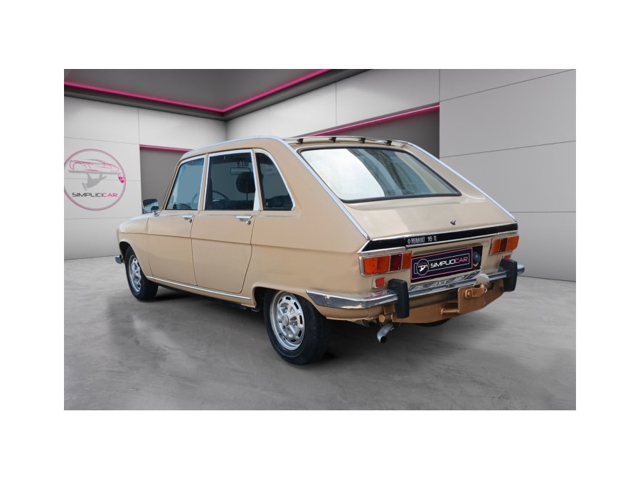 RENAULT d'occasion R16TL PPPPPP de 1976 La Ciotat (13)﻿