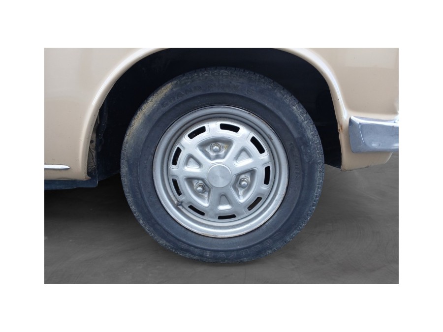 RENAULT d'occasion R16TL PPPPPP de 1976 La Ciotat (13)﻿