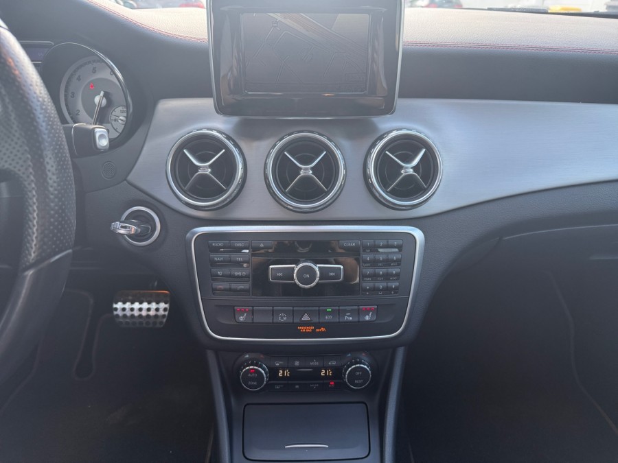 MERCEDES d'occasion CLASSE GLA GLA 250 INSPIRATION BA de 2014 Vannes