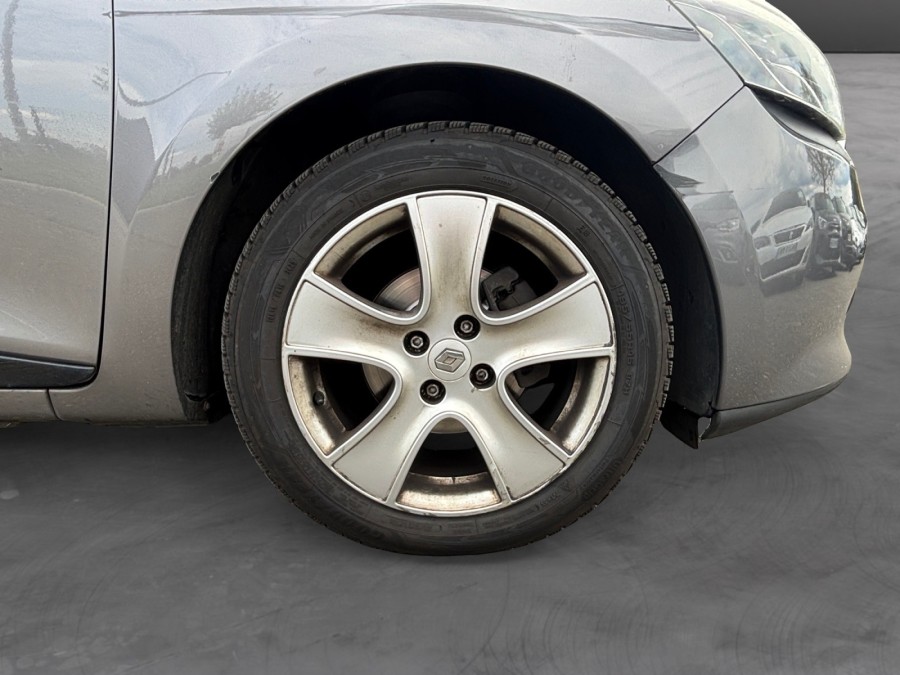 RENAULT d'occasion CLIO TCE 90 NOUVELLE LIMITED de 2013 Colmar (68)﻿