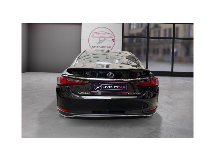LEXUS d'occasion ES 300H LUXE de 2021 Paris 15 (75)﻿