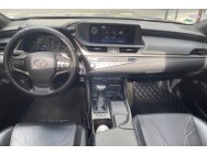 LEXUS d'occasion ES 300H LUXE de 2021 Paris 15 (75)﻿