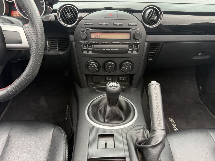 MAZDA d'occasion MX5 ROADSTER  2.0L  BLACK BY MX5 de 2006 Marignane