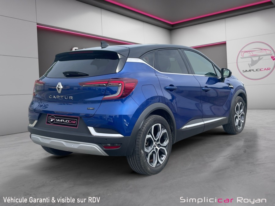 RENAULT d'occasion CAPTUR 1.6 E-TECH 145 CH ENGINEERED de 2023 Royan
