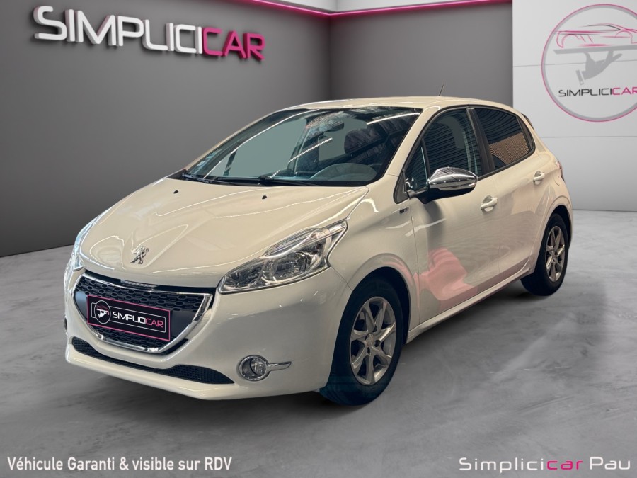 PEUGEOT d'occasion 208 1.6 E-HDI 92 STYLE de 2014 Pau (64)﻿