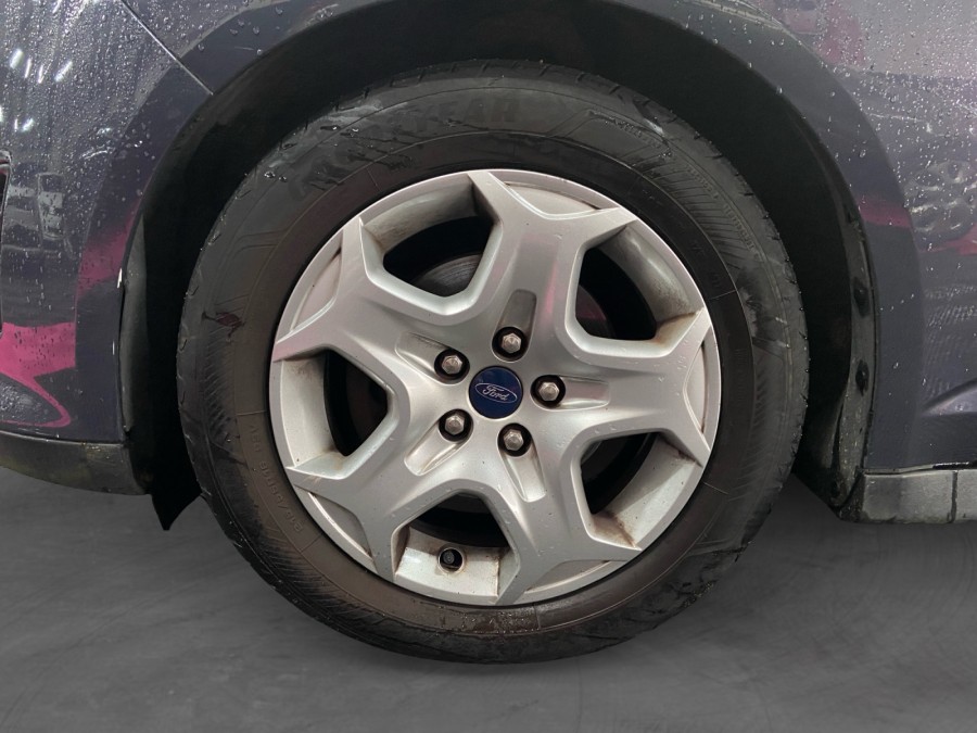 FORD d'occasion C-MAX 1.0 100 S&S EcoBoost Edition de 2014 Brest (29)﻿