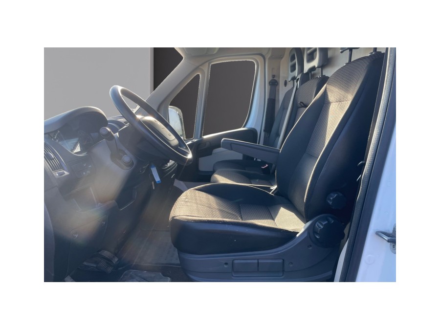 PEUGEOT d'occasion BOXER 335 L3H2 2.2 HDI 130 PACK CLIM NAV de 2016