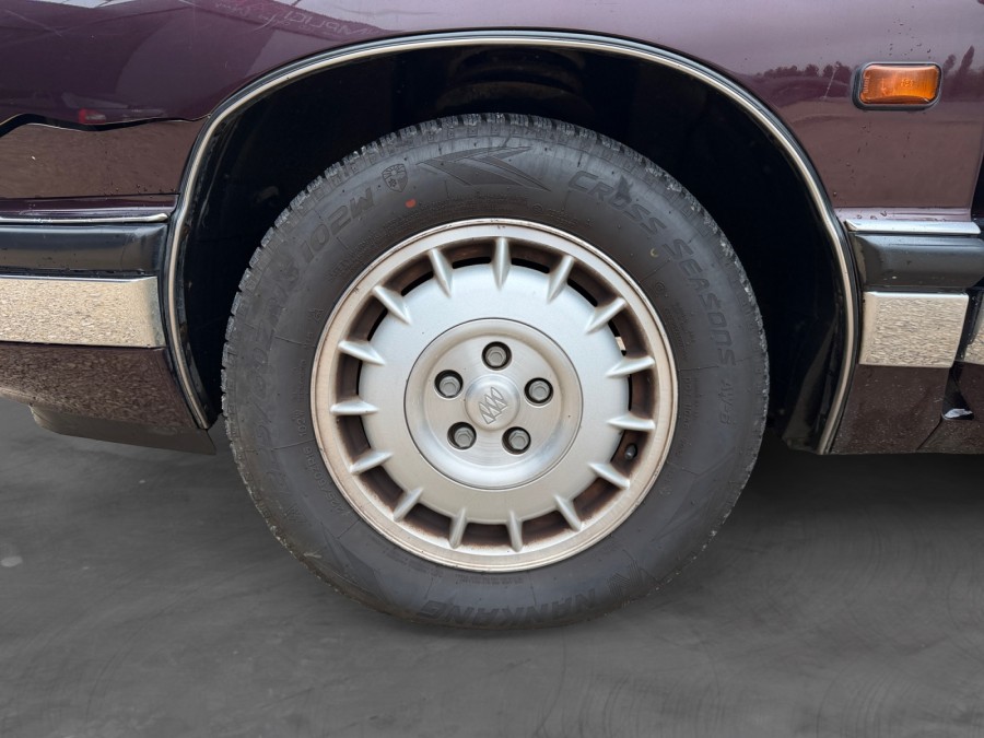 BUICK d'occasion PARKAVENUE V6 3.8 de 1994 Orleans (45)﻿