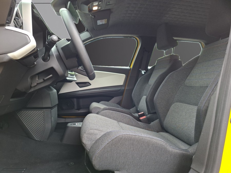 RENAULT d'occasion RENAULT E-TECH 120 EVOLUTION de 2025 Montreuil