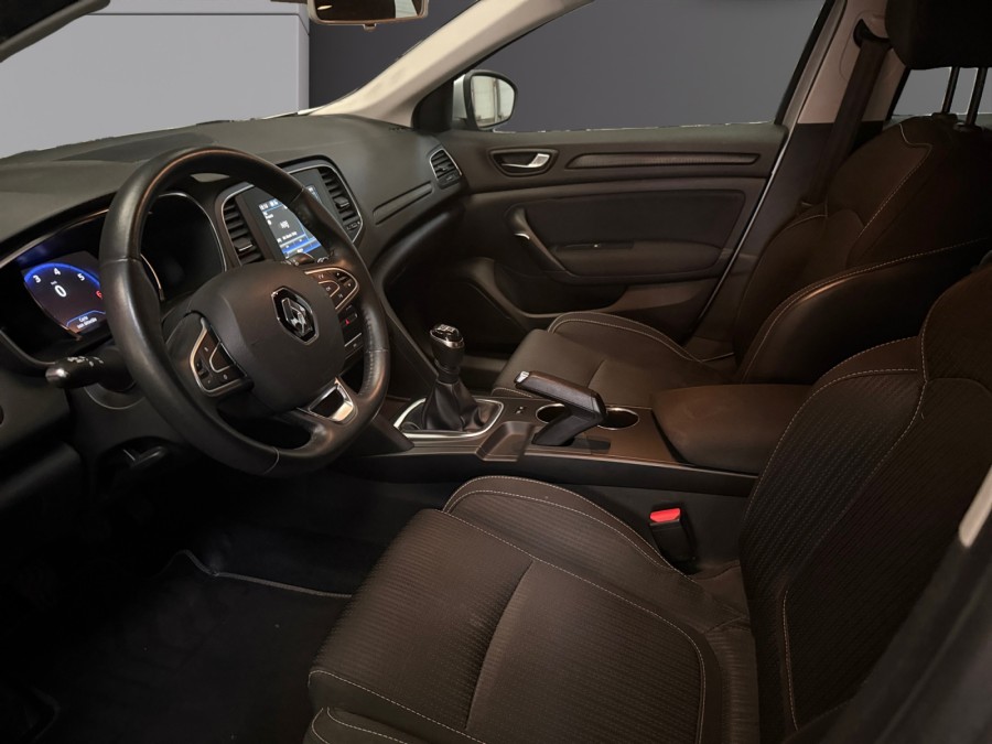 RENAULT d'occasion MEGANE TCE 115 LIFE de 2018 St Jean du Cardonnay