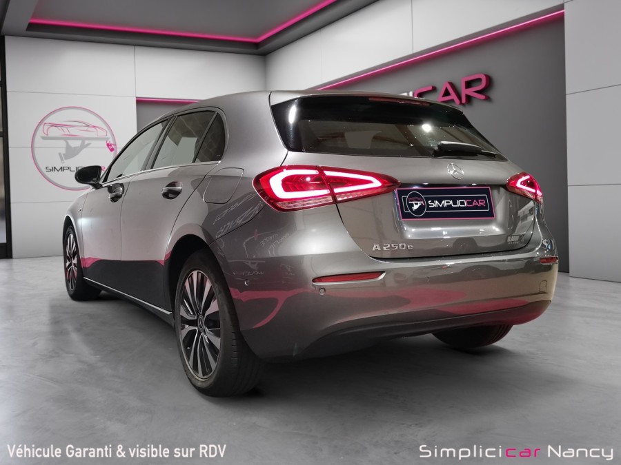 MERCEDES d'occasion CLASSE A IV A250 E BUSINESS LINE 8G-DCT de 2021