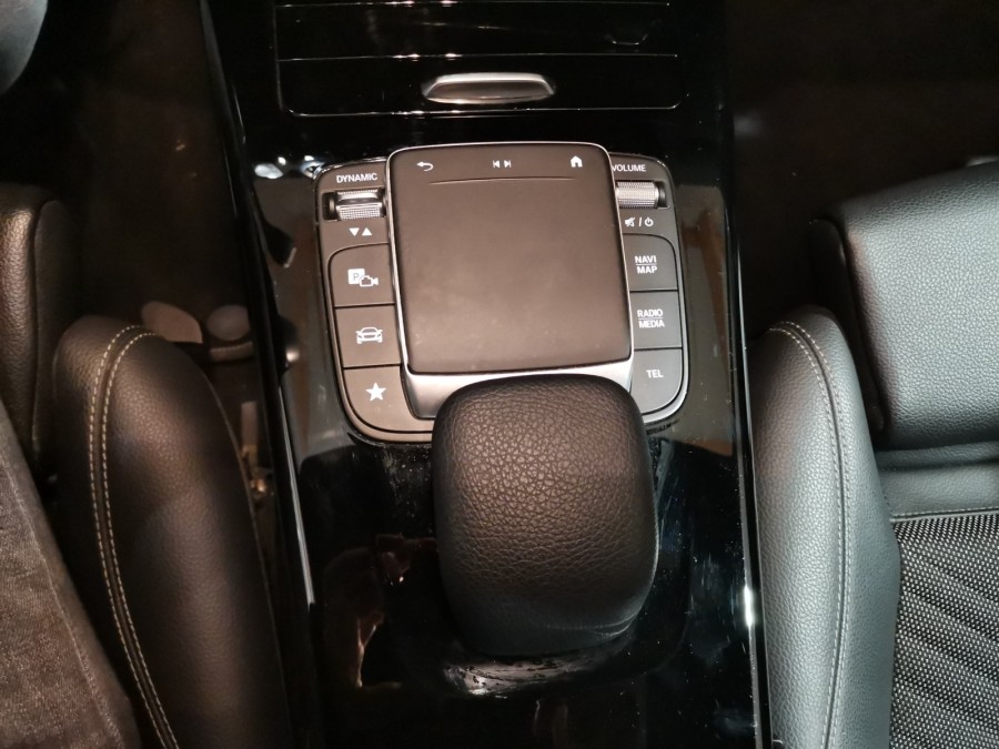 MERCEDES d'occasion CLASSE A IV A250 E BUSINESS LINE 8G-DCT de 2021