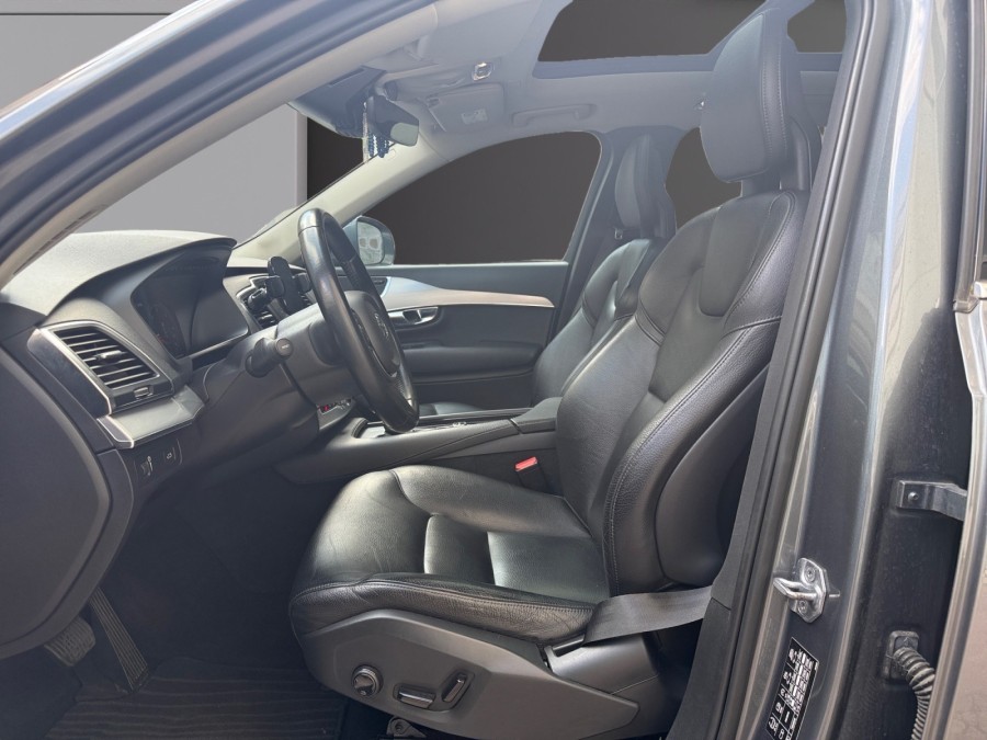 VOLVO d'occasion XC90 D5 AWD 235 MOMENTUM 7PL de 2017 Le Raincy (93)﻿