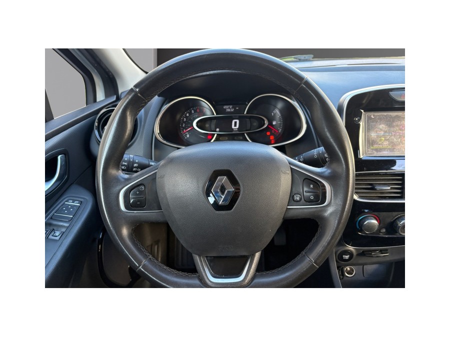 RENAULT d'occasion CLIO TCE 90 GENERATION de 2018 Lyon Nord (69)﻿