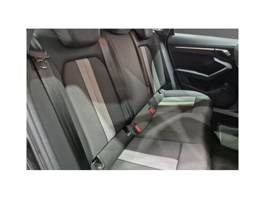 AUDI d'occasion A3 1.6 TDI 110 ATTRACTION QUATTRO de 2022 Lyon Ouest