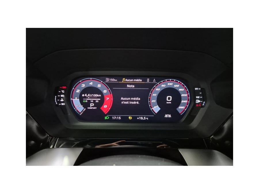 AUDI d'occasion A3 1.6 TDI 110 ATTRACTION QUATTRO de 2022 Lyon Ouest