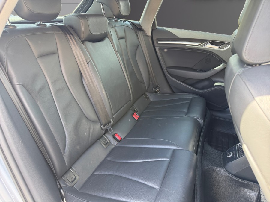 AUDI d'occasion A3 1.5 TFSI 150 de 2018 Narbonne (11)﻿