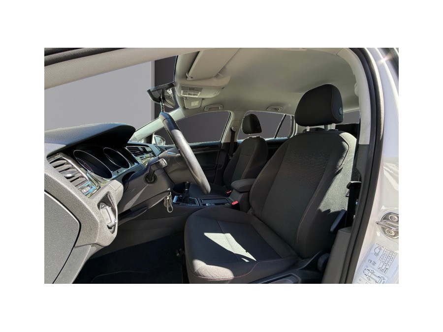 VOLKSWAGEN d'occasion GOLF 1.5 TSI EVO 130 SOUND de 2017 Montreuil